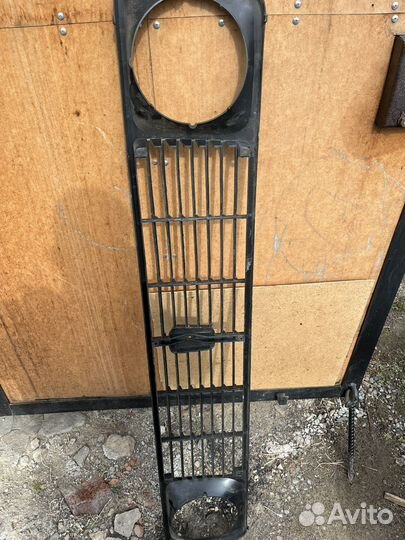 Решетка радиатора на ниву