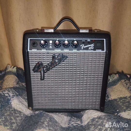 Гитарный комбоусилитель fender frontman 10g
