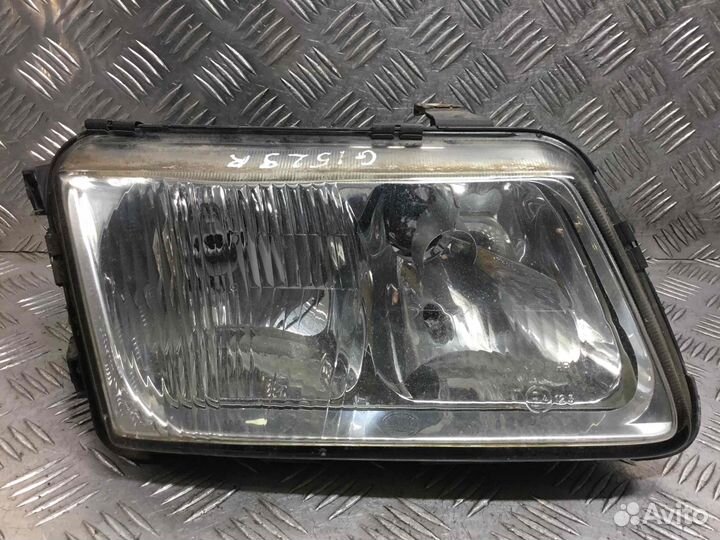 Фара правая Audi A3 96303600re AGN
