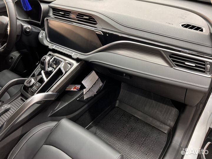 Geely Atlas Pro защитная пленка на панель