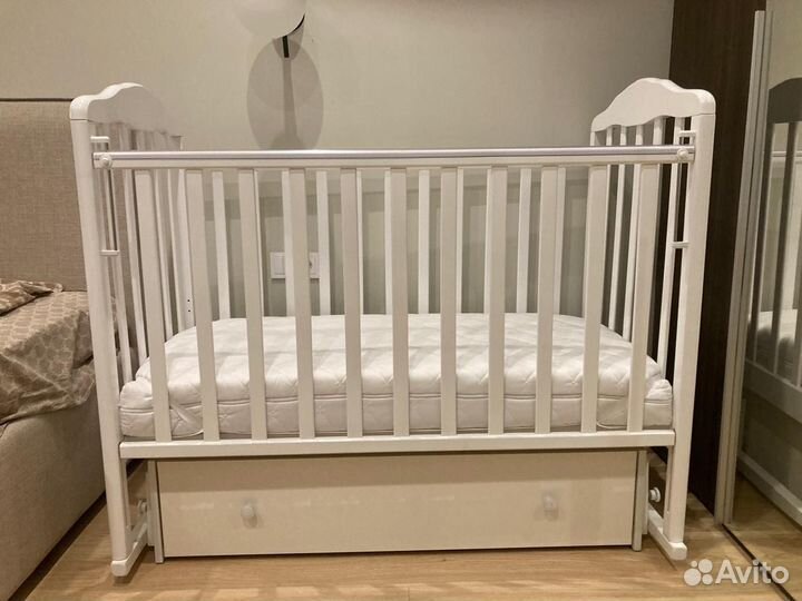 Детская кроватка антелс маятником