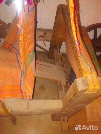 Старинный ткацкий станок