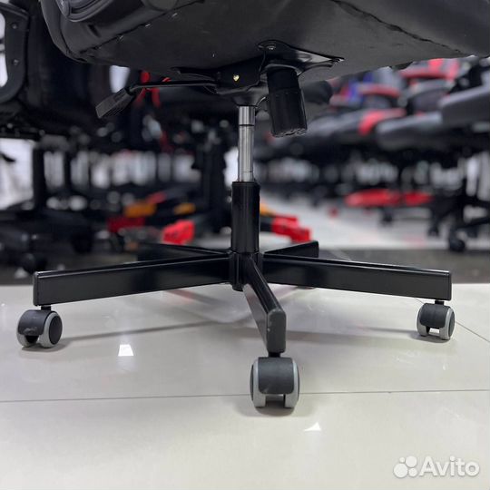 Игровое кресло Zombie Viking 6 Knight B-PU экокожа