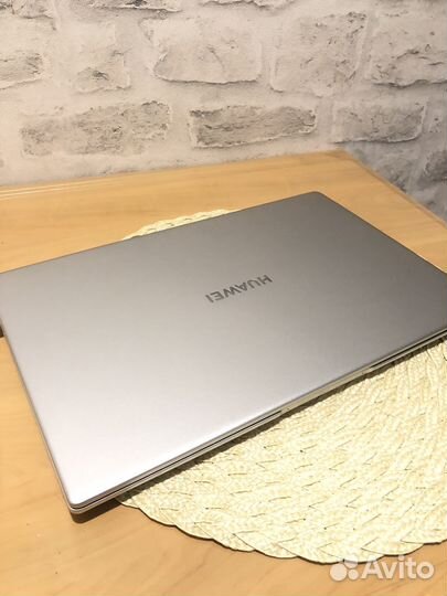 Ноутбук huawei matebook d15