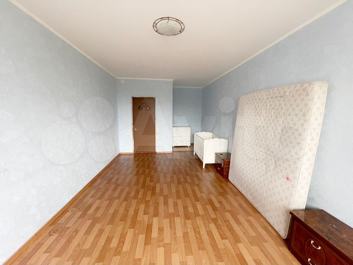 3-к. квартира, 128,5 м², 4/5 эт.
