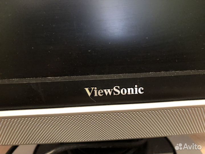 Монитор ViewSonic VG720