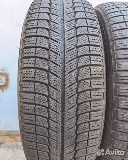 Michelin X-Ice 3 215/60 R17 96T