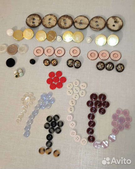 Пуговицы