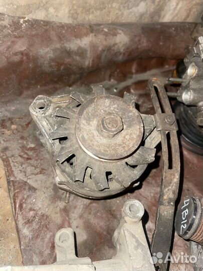 Генератор BMW e30 m10 1.8