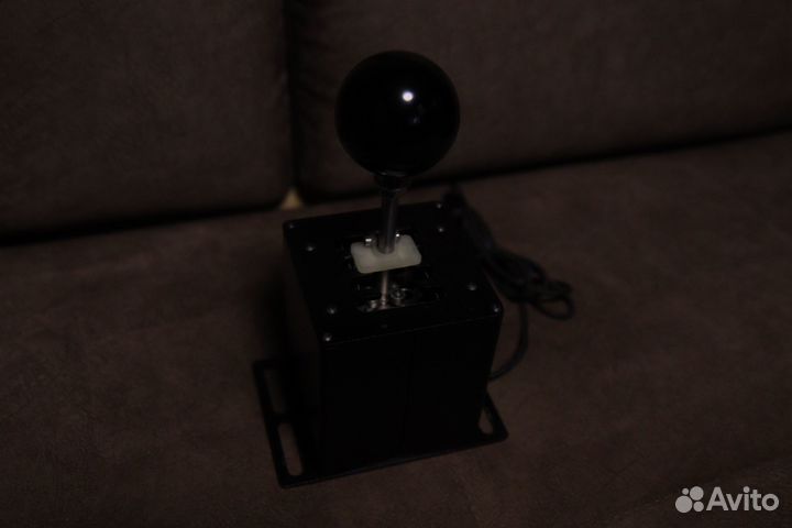 Thrustmaster t150 + коробка передач