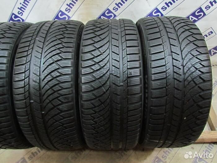 Kumho WinterCraft WP72 245/45 R18 99U