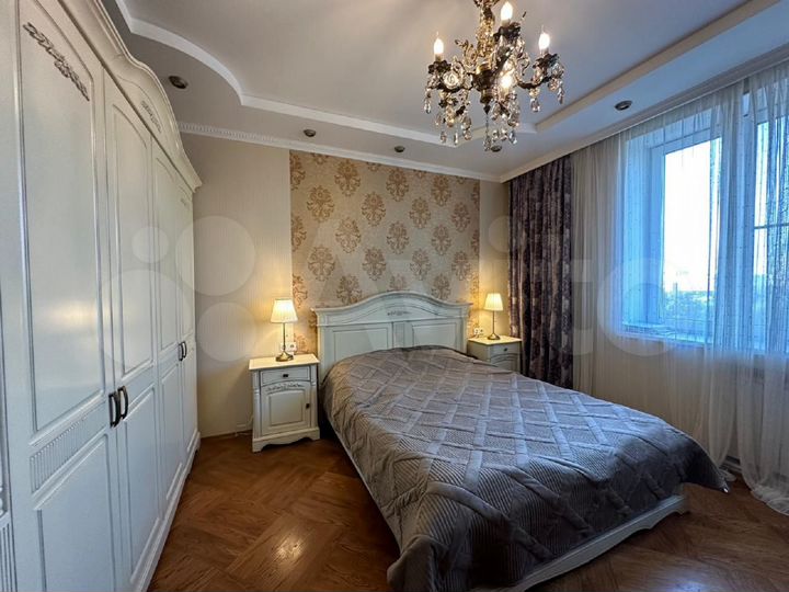 3-к. квартира, 79,5 м², 14/17 эт.