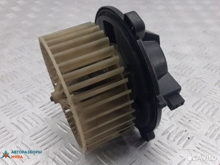 Моторчик печки Fiat Punto 1999 46722218