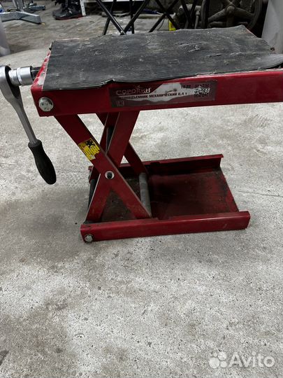 Подъемник для мотоцикла