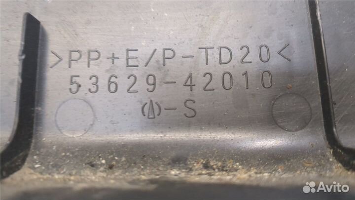 Обшивка моторного отсека Toyota RAV 4, 2016