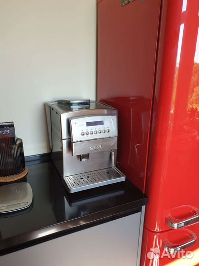 Кофемашина Delonghi Tithanium