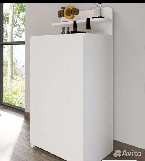 Маникюрный стол складной