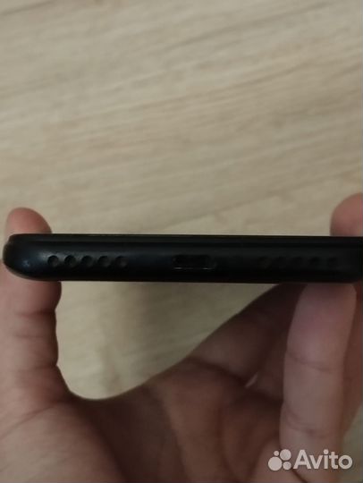 Xiaomi Mi A2 Lite Android One, 4/64 ГБ