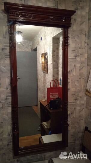 Зеркало старинное