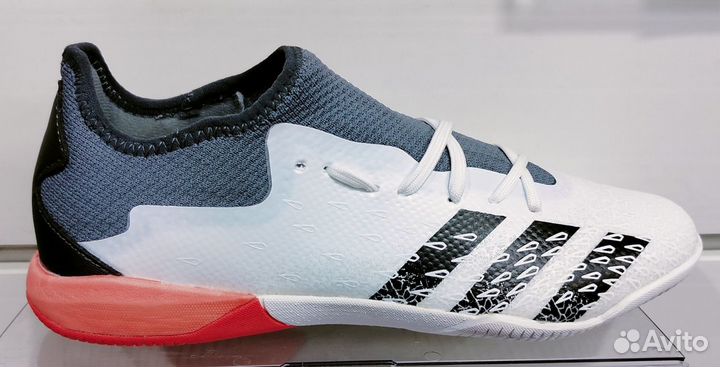 Футзалки Аdidas predator freak 3