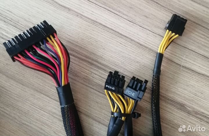 Блок питания Thermaltake TR2 S 700W