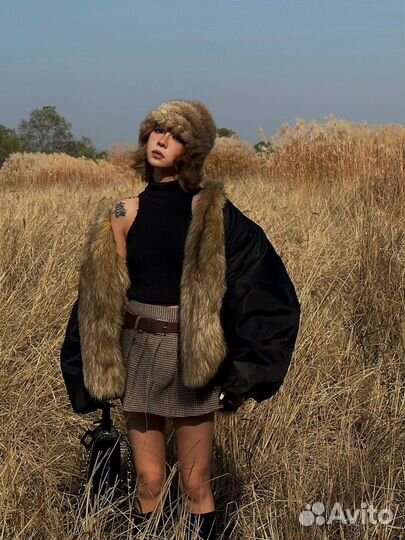 Бомбер с мехом Balenciaga alaska faux fur type