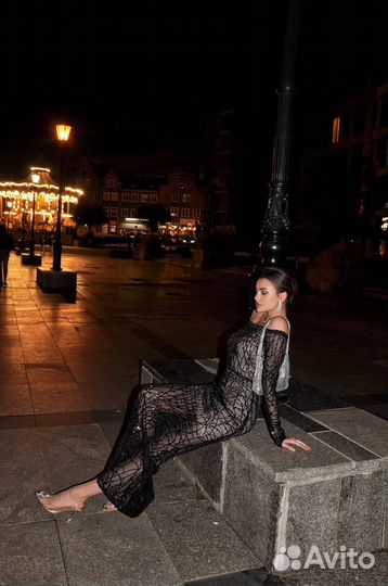 Вечернее платье в пол 42 44