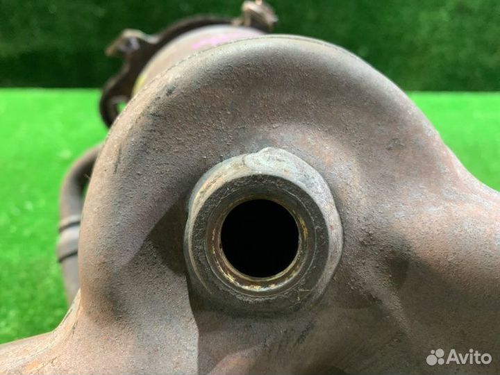 Выпускной коллектор Toyota Corolla Axio NZE144