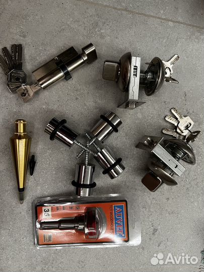 Скобяная мелочь