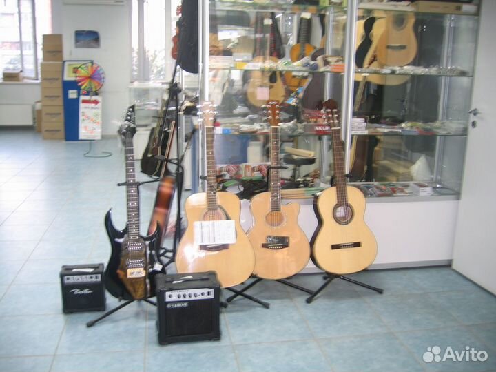 Гитара «Dreadnought», вырез, звукосниматель