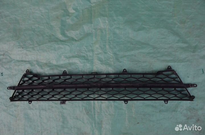 LADA Vesta Решетка бампера