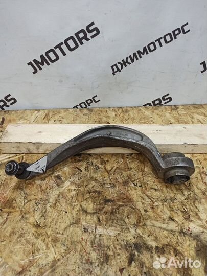 Рычаг передней подвески нижний правый Audi A4