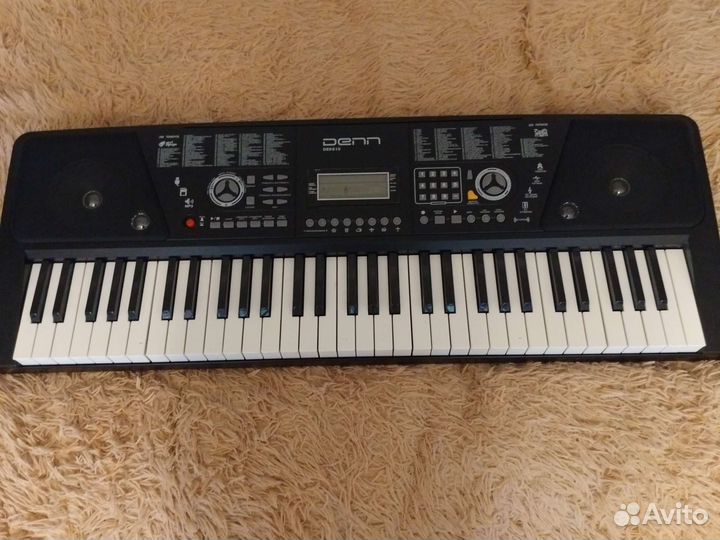 Синтезатор denn dek610