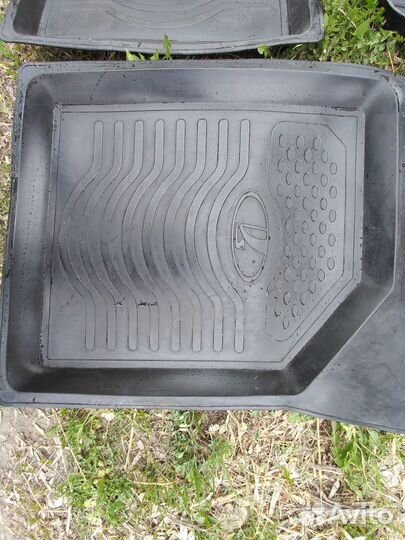 Коврики салона и багажника на ваз 2115