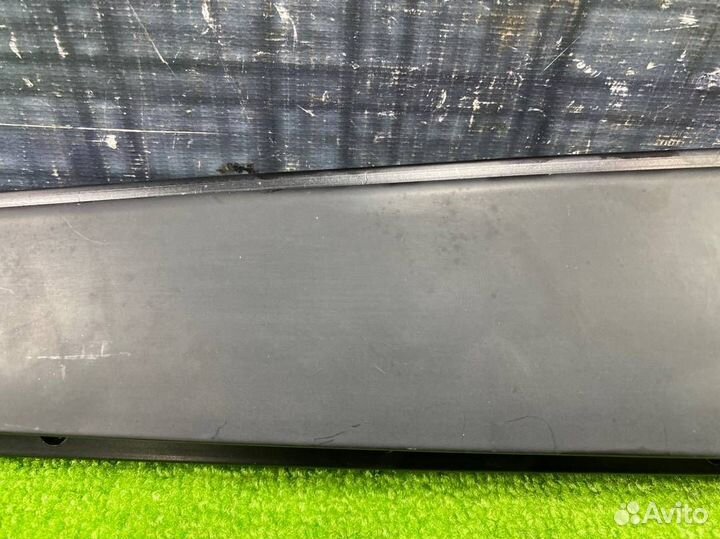 Декоративная накладка задняя правая Bmw 330Xi E46