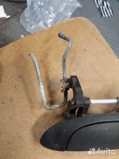 2005-14 Логан ручка двери правой Logan 1