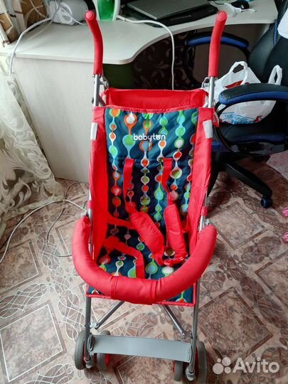 Прогулочная коляска новая