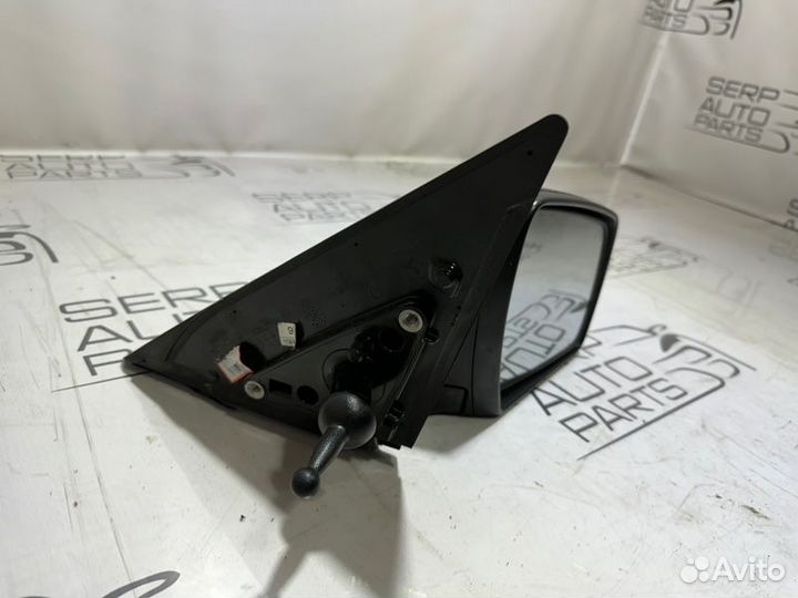 Зеркало правое Kia Soul AM G4FC 2009