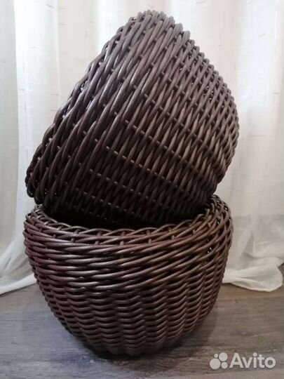Кашпо из ротанга