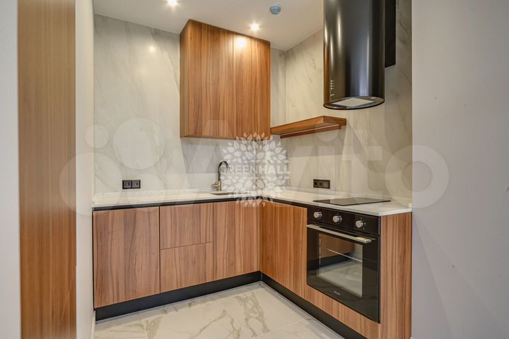 2-к. апартаменты, 94 м², 1/6 эт.