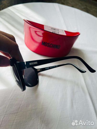Очки moschino
