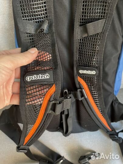 Велосипедный рюкзак Cyclotech 10l