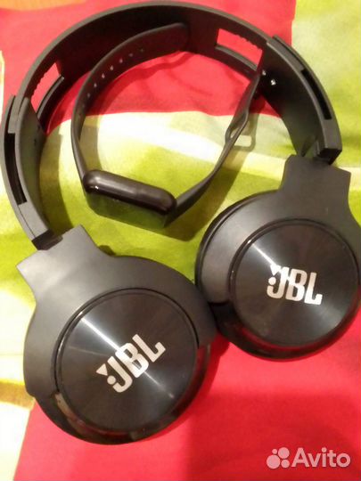 Беспроводные наушники