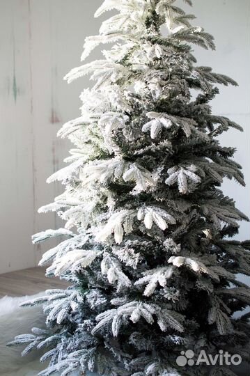 Ель искуственная заснеженная 180см