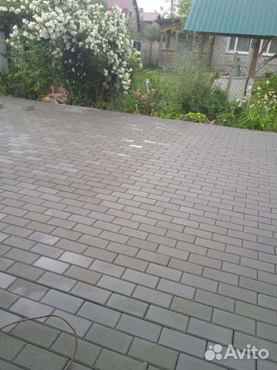 Укладка тротуарной плитки