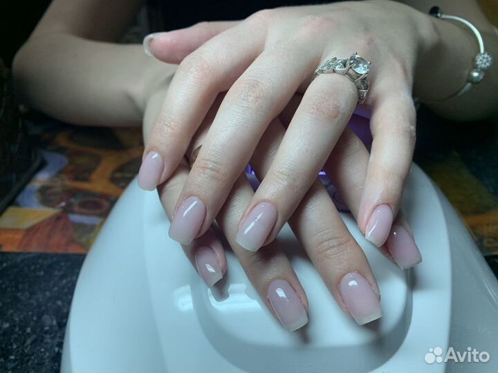 Наращивание ногтей