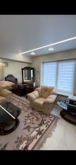 Квартира-студия, 42 м², 1/3 эт.