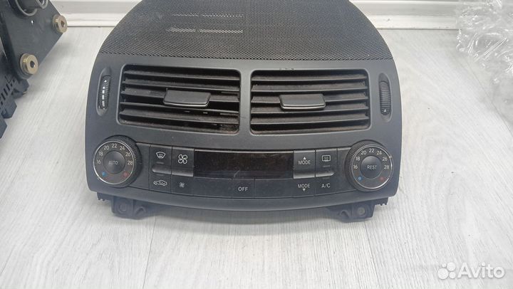 Блок климата Mercedes w211