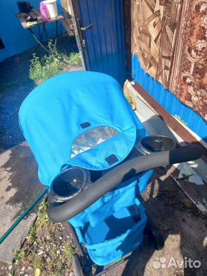 Детская прогулочная легкая коляска бу