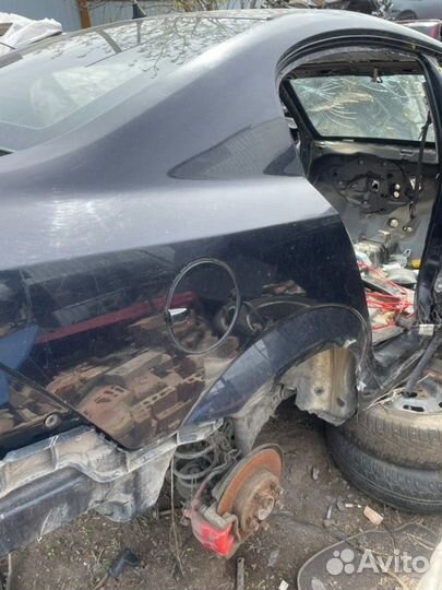 Крыло заднее правое Opel Astra H седан Z16XER 2010